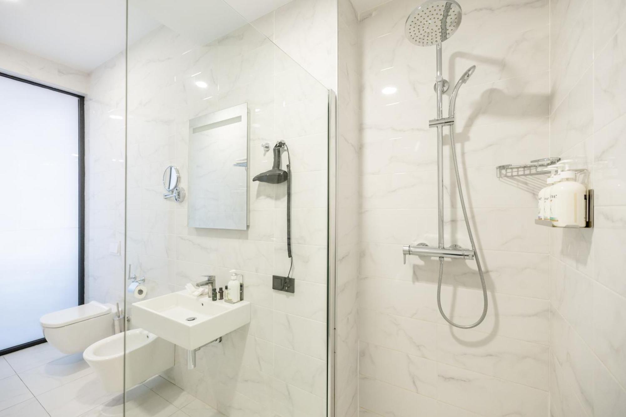 Hotel Brosse Garden Tiflis Habitación foto